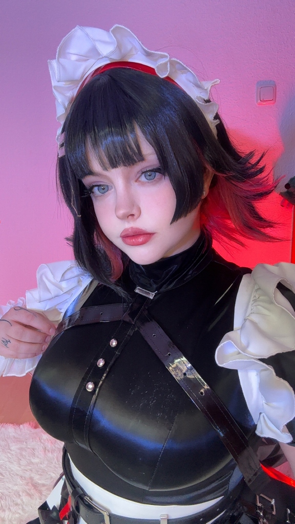 Snomster – Ellen Joe