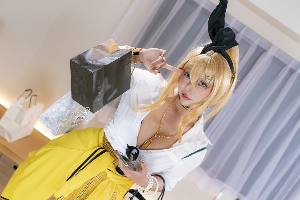 Kiriko Celia 切切キリコ – Rupee (NIKKE)